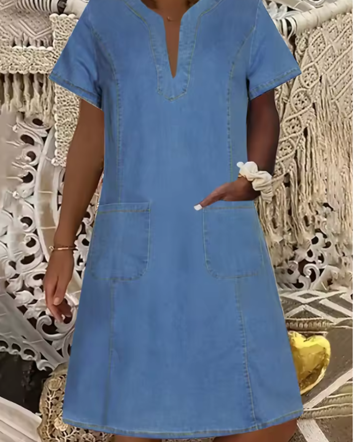 Karen | Casual V-Neck Denim Shift Dress