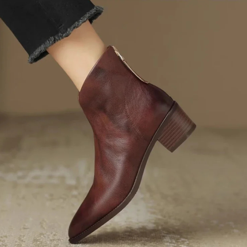 Sabrina™ Elegant Women’s Boots